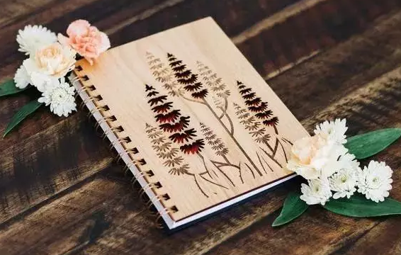 激光切割機木板筆記本封面